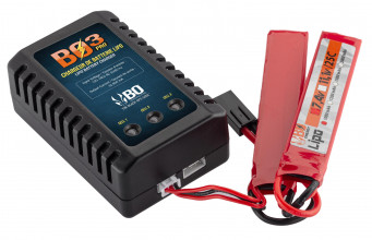 BO3 LiPo battery charger 7.4V and 11.1V in bag