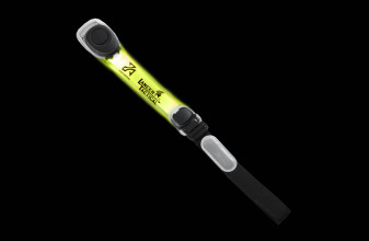 A68717-4.jpg Brassard LED Lancer Tactical x Zion Arms avec lumières multicolores Photo A68717-4.jpg Brassard LED Lancer Tactical x Zion Arms avec lumières multicolores