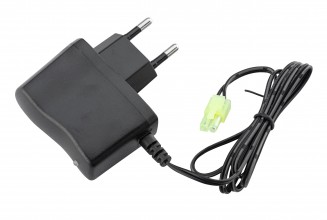 A68761-2 Chargeur de batterie NiMh automatique Photo A68761-2 Chargeur de batterie NiMh automatique