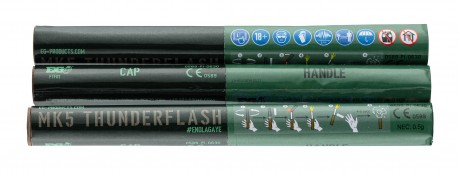 A705311B-01 Lot de 3 batons détonnant MK5 Thunderflash Photo A705311B-01 Lot de 3 batons détonnant MK5 Thunderflash
