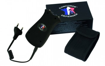 AD730-6 Electrochoc / Lampe rechargeable - Concorde Defender Photo AD730-6 Electrochoc / Lampe rechargeable - Concorde Defender
