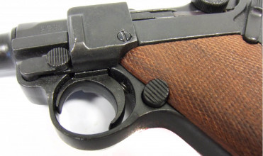 CD11432-04 Pistolet Denix Luger P08 Parabellum crosse bois Photo CD11432-04 Pistolet Denix Luger P08 Parabellum crosse bois