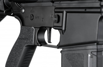 LE2042-8.jpg AEG AR15 CQB FE Arcturus Replica Photo LE2042-8.jpg AEG AR15 CQB FE Arcturus Replica