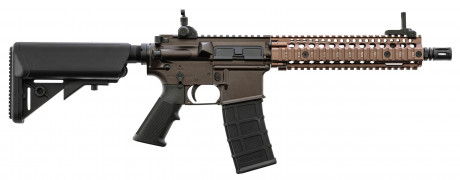 LG3017-02.jpg Réplique GBBR MK18 Golden Eagle FDE Photo LG3017-02.jpg Réplique GBBR MK18 Golden Eagle FDE